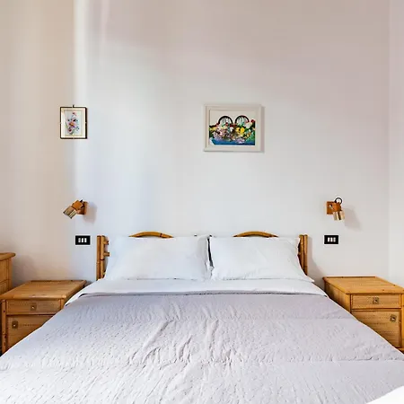 Hostdomus - Dante * Alassio