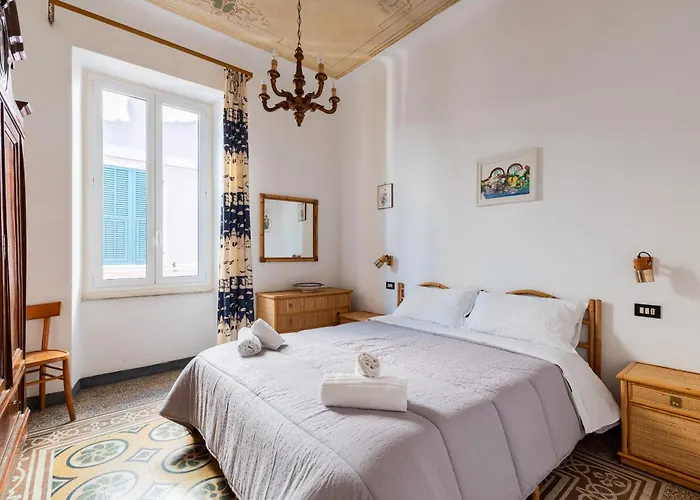 Apartman Hostdomus - Dante Alassio