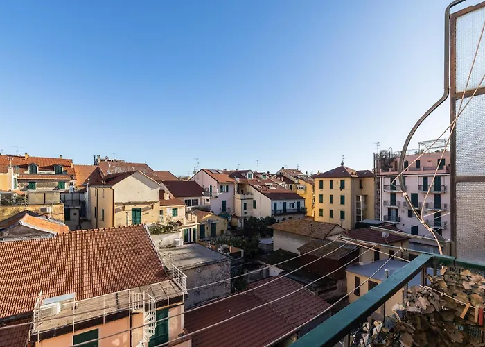 Hostdomus - Dante Апартаменти Алассіо